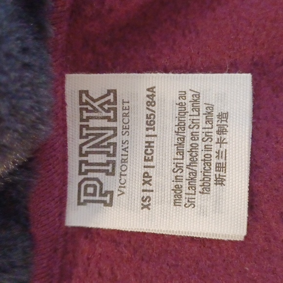 4/$80 Burgundy Zippered Hoodie - Size XS (Fits More Like Small/Medium) - Picture 11 of 12